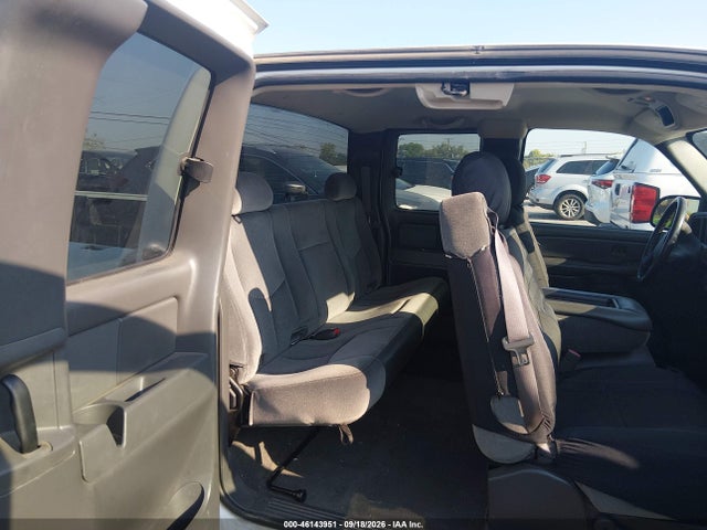 46143951 :رقم المزاد ، 1GTEC19T35Z351259 vin ، 2005 Gmc Sierra 1500 Sle مزاد بيع