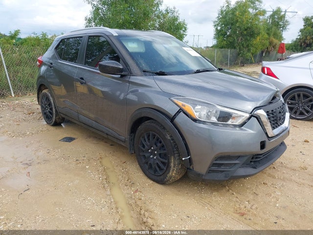 46143975 :رقم المزاد ، 3N1CP5CUXKL517559 vin ، 2019 Nissan Kicks S مزاد بيع