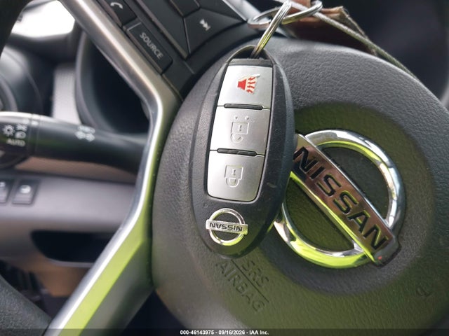46143975 :رقم المزاد ، 3N1CP5CUXKL517559 vin ، 2019 Nissan Kicks S مزاد بيع