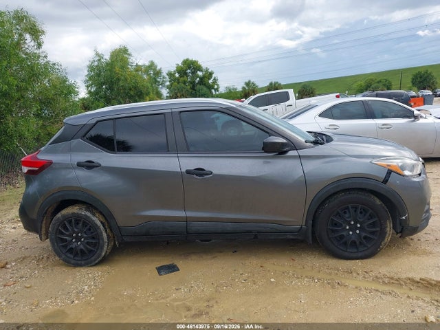46143975 :رقم المزاد ، 3N1CP5CUXKL517559 vin ، 2019 Nissan Kicks S مزاد بيع