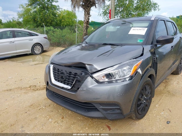 46143975 :رقم المزاد ، 3N1CP5CUXKL517559 vin ، 2019 Nissan Kicks S مزاد بيع
