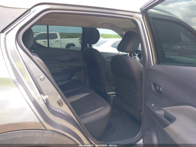 46143975 :رقم المزاد ، 3N1CP5CUXKL517559 vin ، 2019 Nissan Kicks S مزاد بيع