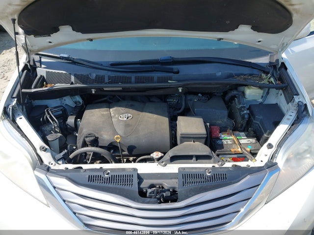 Aukcja sprzedaży 2017 Toyota Sienna Xle 8 Passenger, vin: 5TDYZ3DC2HS900129, numer aukcji: 46143996