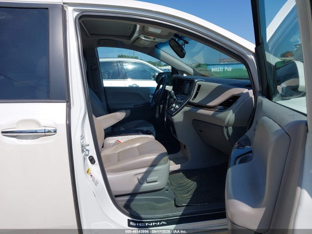 Aukcja sprzedaży 2017 Toyota Sienna Xle 8 Passenger, vin: 5TDYZ3DC2HS900129, numer aukcji: 46143996