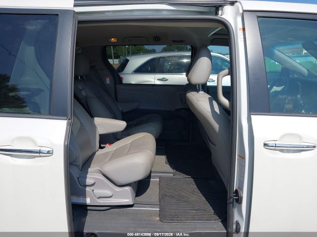 Aukcja sprzedaży 2017 Toyota Sienna Xle 8 Passenger, vin: 5TDYZ3DC2HS900129, numer aukcji: 46143996