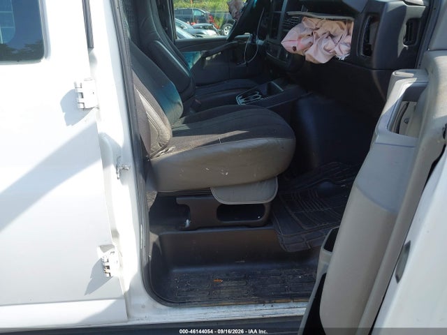 2018 Gmc Savana 2500 Work Van მანქანა იყიდება აუქციონზე, vin: 1GTW7AFG7J1325112, აუქციონის ნომერი: 46144054