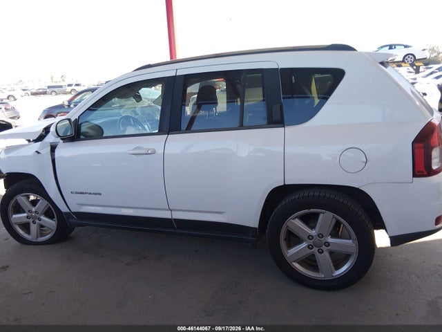 46144067 :رقم المزاد ، 1C4NJCEA6ED674594 vin ، 2014 Jeep Compass Latitude مزاد بيع