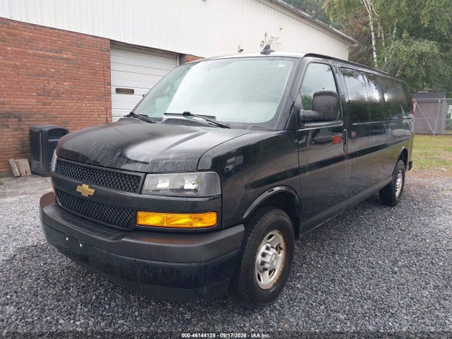 2020 Chevrolet Express Passenger Rwd 3500 Extended Wheelbase Ls მანქანა იყიდება აუქციონზე, vin: 1GAZGNFP8L1272095, აუქციონის ნომერი: 46144128