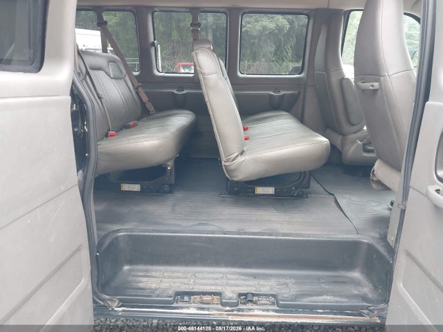 2020 Chevrolet Express Passenger Rwd 3500 Extended Wheelbase Ls მანქანა იყიდება აუქციონზე, vin: 1GAZGNFP8L1272095, აუქციონის ნომერი: 46144128