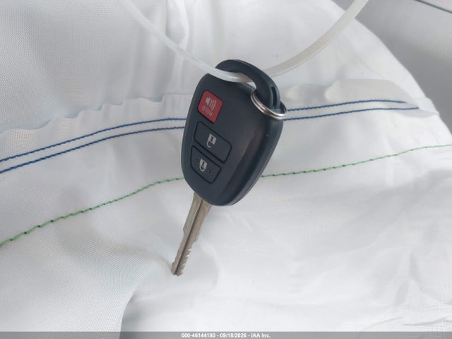 Продажа на аукционе авто 2023 Toyota Corolla Cross L, vin: 7MUAAAAGXPV050789, номер лота: 46144180