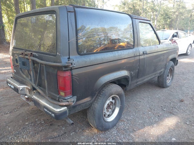 1988 Ford Bronco Ii მანქანა იყიდება აუქციონზე, vin: 1FMCU12T6JUD32707, აუქციონის ნომერი: 46144193