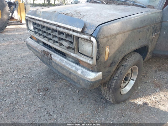 1988 Ford Bronco Ii მანქანა იყიდება აუქციონზე, vin: 1FMCU12T6JUD32707, აუქციონის ნომერი: 46144193