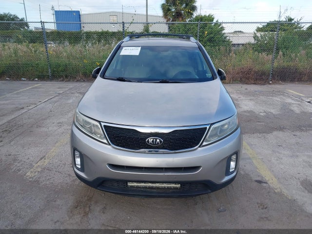 Продаж на аукціоні авто 2014 Kia Sorento Lx, vin: 5XYKT4A65EG513563, номер лоту: 46144200