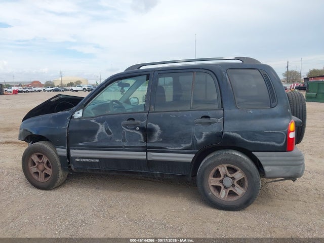 Продажа на аукционе авто 2003 Chevrolet Tracker Hard Top Base, vin: 2CNBE13C236943410, номер лота: 46144266
