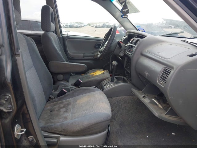 Продажа на аукционе авто 2003 Chevrolet Tracker Hard Top Base, vin: 2CNBE13C236943410, номер лота: 46144266