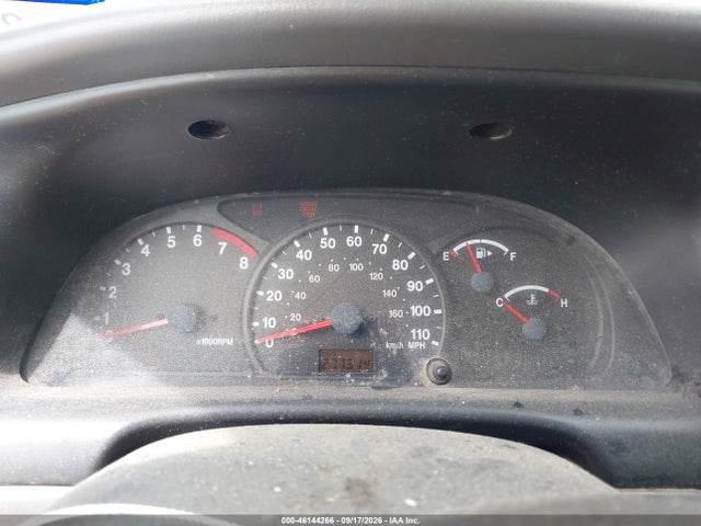 Продажа на аукционе авто 2003 Chevrolet Tracker Hard Top Base, vin: 2CNBE13C236943410, номер лота: 46144266