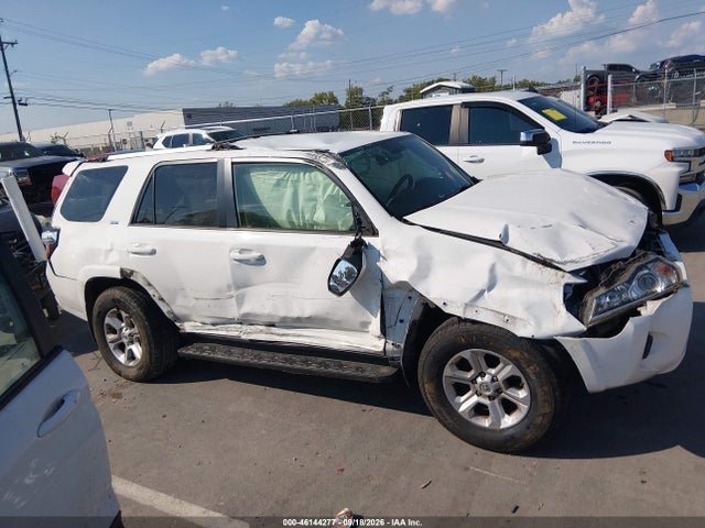 2018 Toyota 4runner Sr5 მანქანა იყიდება აუქციონზე, vin: JTEZU5JR4J5174952, აუქციონის ნომერი: 46144277
