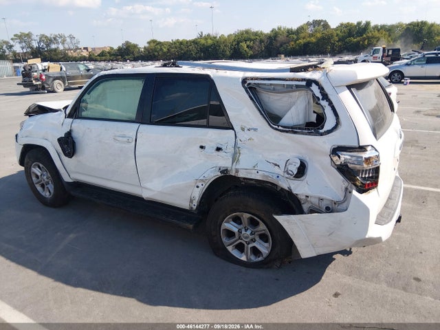 2018 Toyota 4runner Sr5 მანქანა იყიდება აუქციონზე, vin: JTEZU5JR4J5174952, აუქციონის ნომერი: 46144277