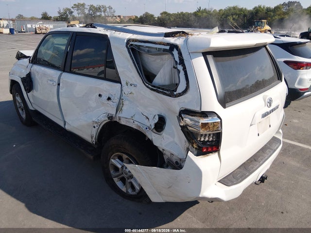 2018 Toyota 4runner Sr5 მანქანა იყიდება აუქციონზე, vin: JTEZU5JR4J5174952, აუქციონის ნომერი: 46144277