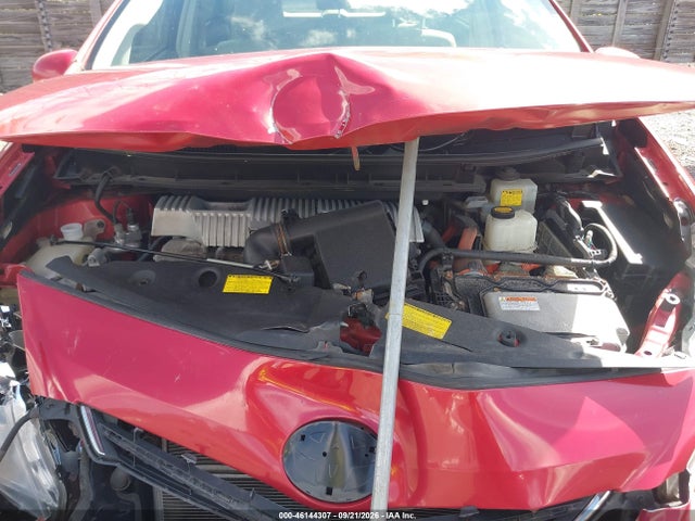 46144307 :رقم المزاد ، JTDZN3EU6C3038910 vin ، 2012 Toyota Prius V Five مزاد بيع
