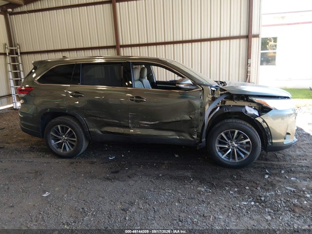 Продаж на аукціоні авто 2019 Toyota Highlander Xle, vin: 5TDKZRFH0KS338465, номер лоту: 46144309