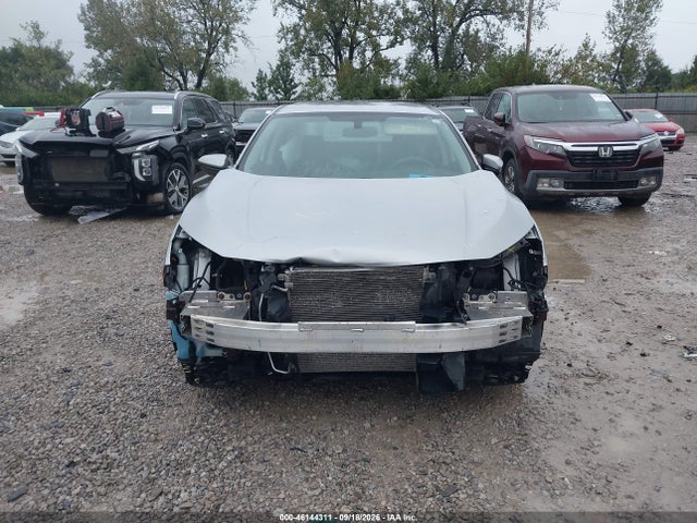 Продажа на аукционе авто 2018 Honda Civic Lx, vin: 19XFC2F54JE202767, номер лота: 46144311