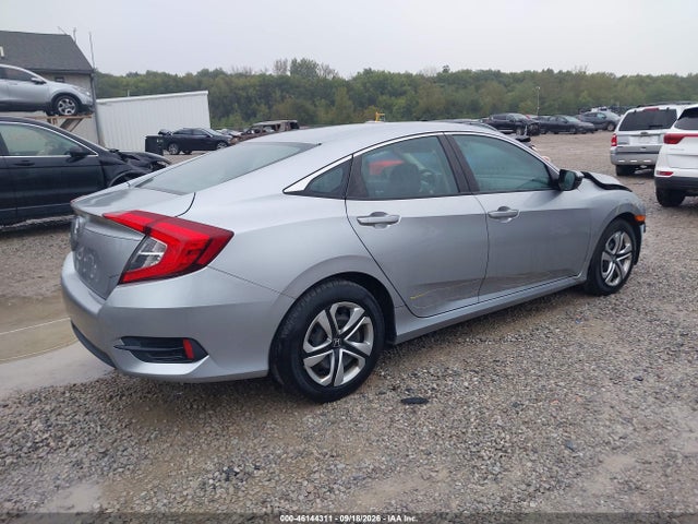 Продажа на аукционе авто 2018 Honda Civic Lx, vin: 19XFC2F54JE202767, номер лота: 46144311