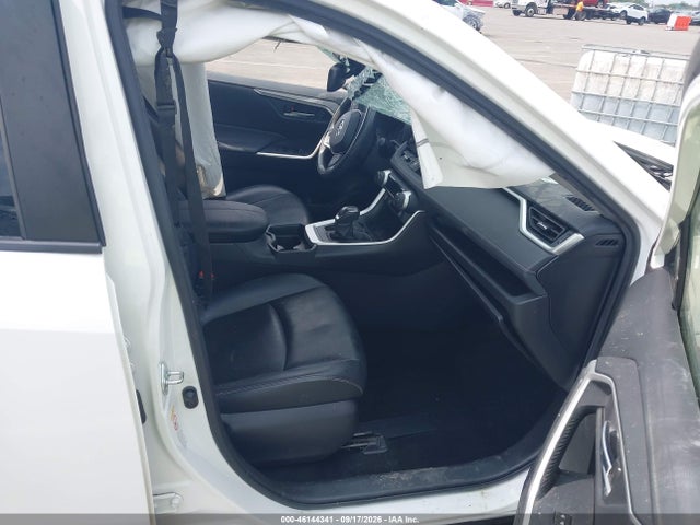 46144341 :رقم المزاد ، JTMA1RFV3KD506099 vin ، 2019 Toyota Rav4 Xle Premium مزاد بيع