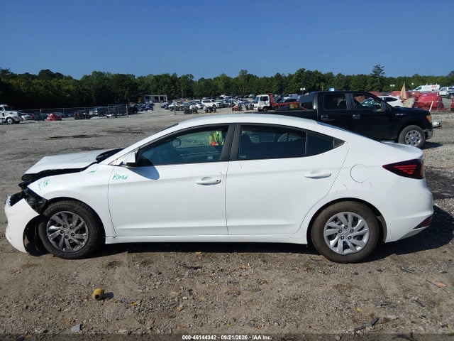 Продажа на аукционе авто 2019 Hyundai Elantra Se, vin: 5NPD74LF7KH435947, номер лота: 46144342
