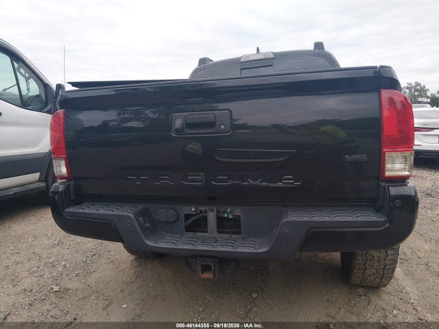 2017 Toyota Tacoma Trd Off Road მანქანა იყიდება აუქციონზე, vin: 3TMCZ5AN5HM114062, აუქციონის ნომერი: 46144355