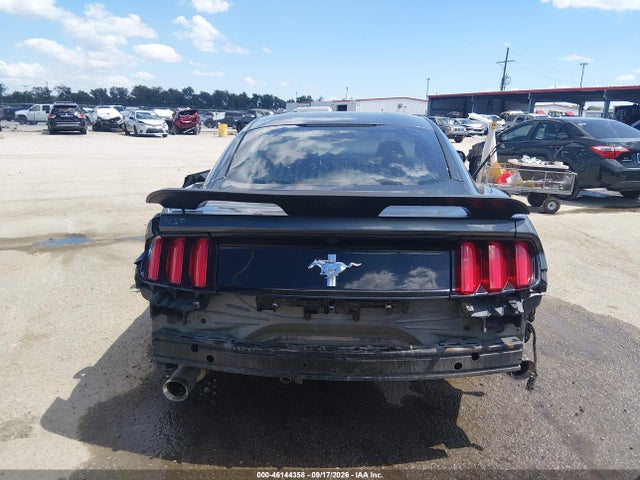 46144358 :رقم المزاد ، 1FA6P8AM6G5322540 vin ، 2016 Ford Mustang V6 مزاد بيع