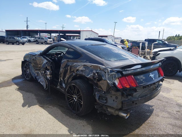 46144358 :رقم المزاد ، 1FA6P8AM6G5322540 vin ، 2016 Ford Mustang V6 مزاد بيع