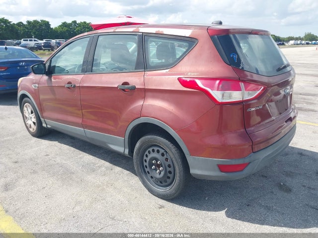 46144412 :رقم المزاد ، 1FMCU0F72GUB96799 vin ، 2016 Ford Escape S مزاد بيع