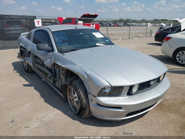 Aukcja sprzedaży 2005 Ford Mustang Gt Deluxe/gt Premium, vin: 1ZVFT82H055185564, numer aukcji: 46144445
