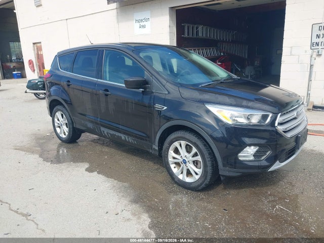 46144477 :رقم المزاد ، 1FMCU9GD5KUA36885 vin ، 2019 Ford Escape Se مزاد بيع