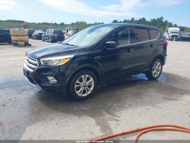 46144477 :رقم المزاد ، 1FMCU9GD5KUA36885 vin ، 2019 Ford Escape Se مزاد بيع