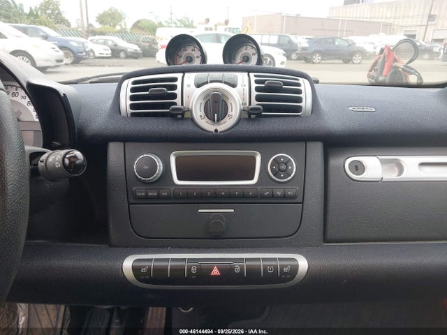 Aukcja sprzedaży 2014 Smart Fortwo Electric Drive Passion, vin: WMEEJ9AA5EK731115, numer aukcji: 46144494