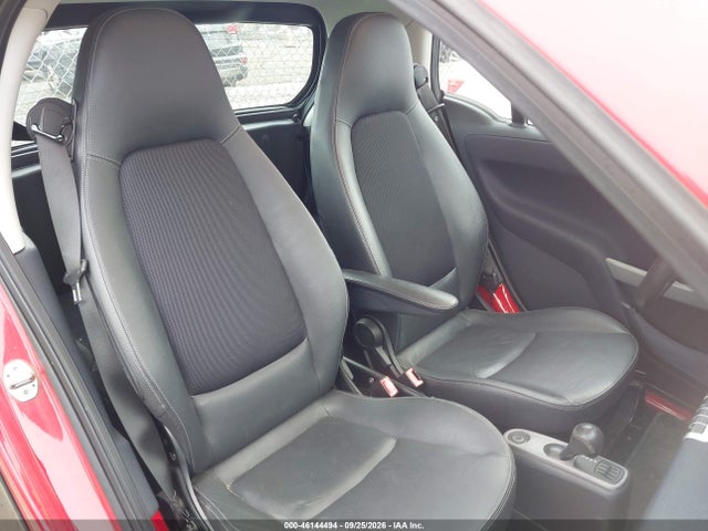 Aukcja sprzedaży 2014 Smart Fortwo Electric Drive Passion, vin: WMEEJ9AA5EK731115, numer aukcji: 46144494