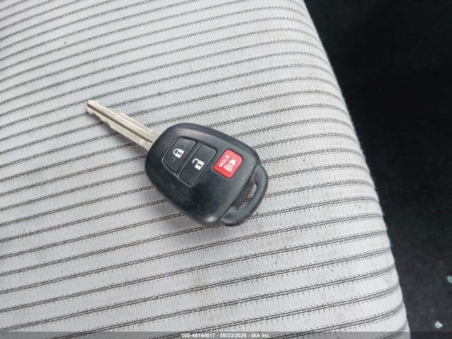 46144517 :رقم المزاد ، 2T3WFREV6EW100110 vin ، 2014 Toyota Rav4 Xle مزاد بيع