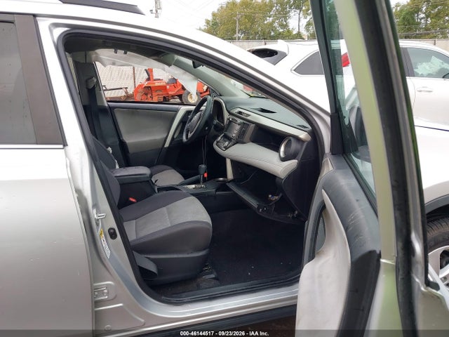 46144517 :رقم المزاد ، 2T3WFREV6EW100110 vin ، 2014 Toyota Rav4 Xle مزاد بيع
