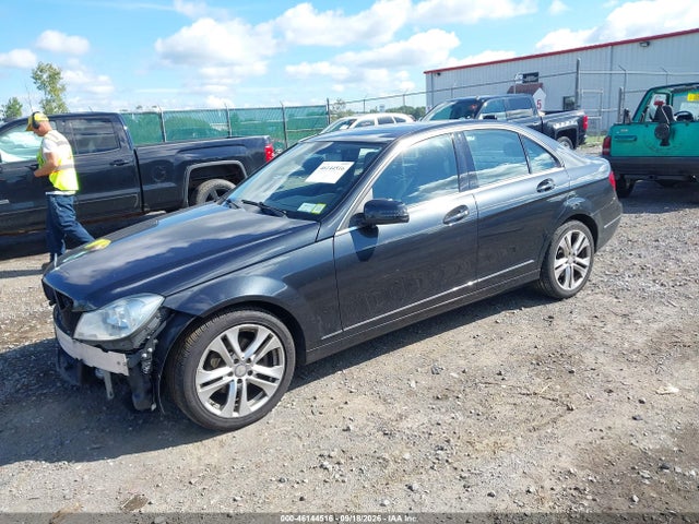 Продаж на аукціоні авто 2012 Mercedes-benz C 300 Luxury 4matic, vin: WDDGF8BB4CR219155, номер лоту: 46144516