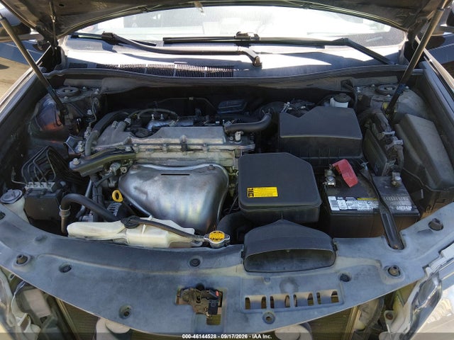 46144528 :رقم المزاد ، 4T1BF1FK3CU116453 vin ، 2012 Toyota Camry Se مزاد بيع
