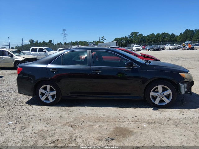 46144528 :رقم المزاد ، 4T1BF1FK3CU116453 vin ، 2012 Toyota Camry Se مزاد بيع