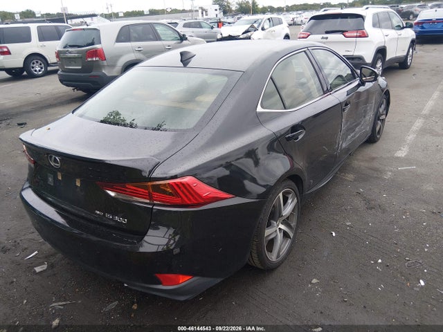 46144543 :رقم المزاد ، JTHCM1D24H5024656 vin ، 2017 Lexus Is 300 مزاد بيع