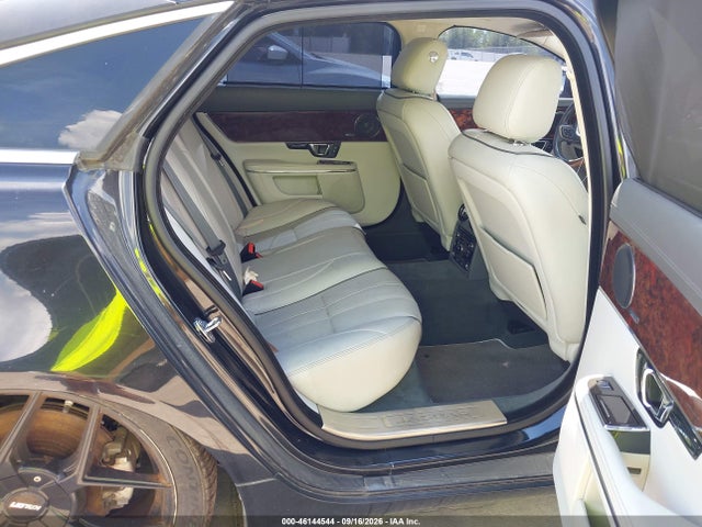 SAJWA2GZ8F8V90161 Jaguar Xj Xjl Portfolio