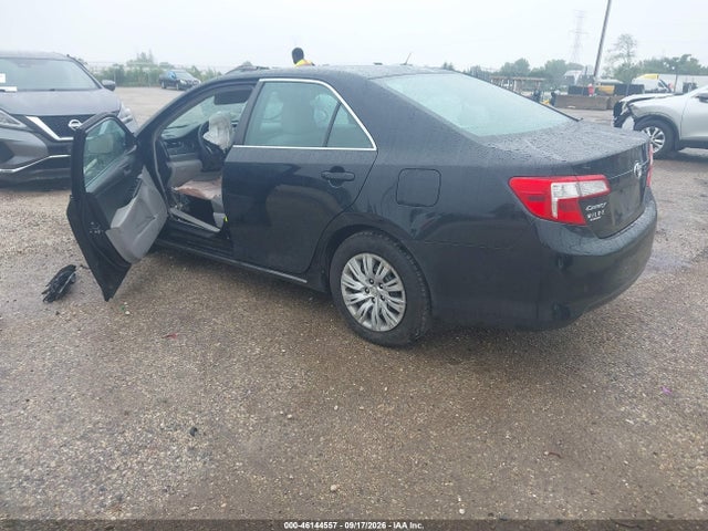 46144557 :رقم المزاد ، 4T4BF1FK1DR312723 vin ، 2013 Toyota Camry Le مزاد بيع