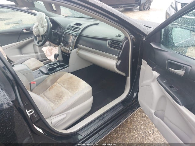 46144557 :رقم المزاد ، 4T4BF1FK1DR312723 vin ، 2013 Toyota Camry Le مزاد بيع