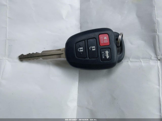 Продаж на аукціоні авто 2018 Toyota Corolla Le, vin: 2T1BURHEXJC039140, номер лоту: 46144607