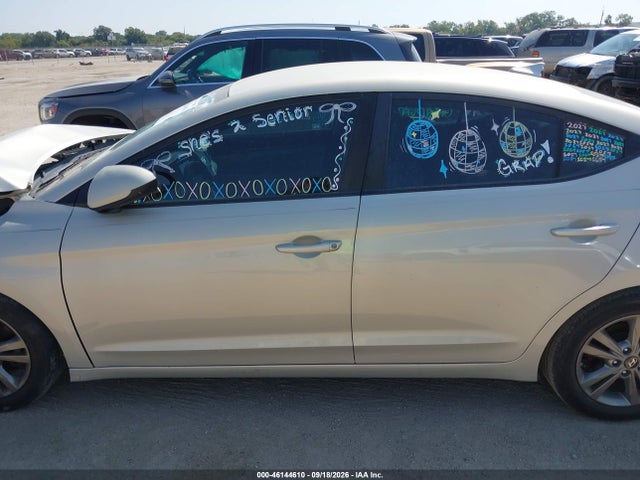 Продажа на аукционе авто 2018 Hyundai Elantra Sel, vin: 5NPD84LF3JH374625, номер лота: 46144610