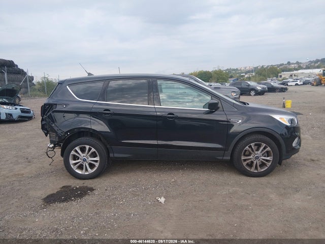 2019 Ford Escape Se მანქანა იყიდება აუქციონზე, vin: 1FMCU9GD2KUA28999, აუქციონის ნომერი: 46144620